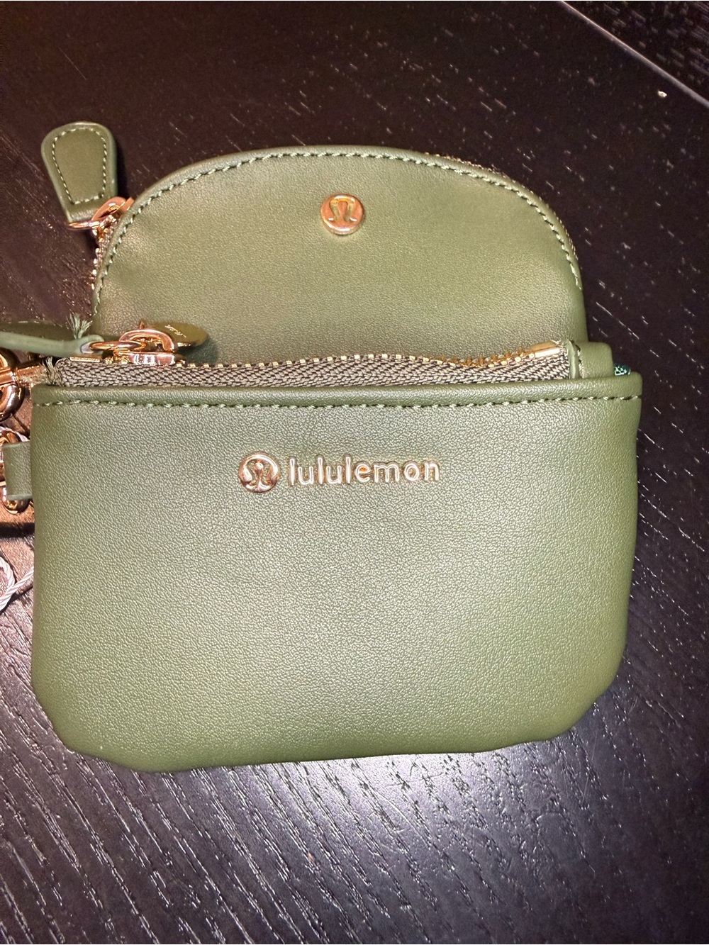 NWT Lululemon Leather Dual Pouch Wristlet 🍋💚 - Picture 2 of 7